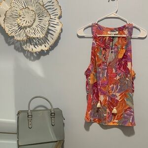 Rose & Olive NWT, sleeveless, colourful blouse, size large